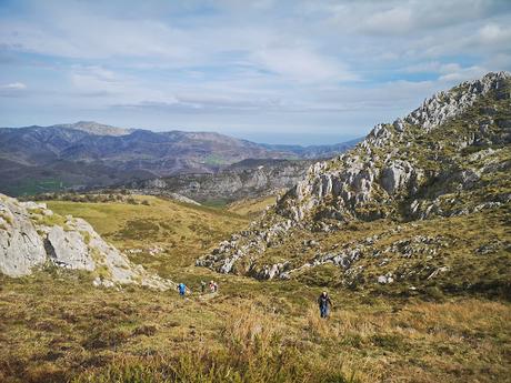 Cabeza Pandescura y Foz del Casaño por la Canal de la Llucia