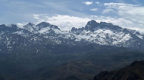 Cabeza Pandescura y Foz del Casaño por la Canal de la Llucia