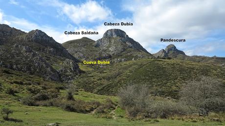 Cabeza Pandescura y Foz del Casaño por la Canal de la Llucia