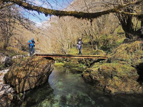 Cabeza Pandescura y Foz del Casaño por la Canal de la Llucia