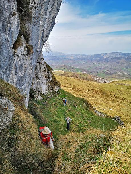 Cabeza Pandescura y Foz del Casaño por la Canal de la Llucia