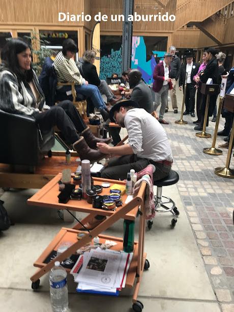 Marzo en Bruselas. El salón de los limpiabotas, una exposición de Geluck y un buen restaurante