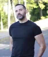 «Un lobo dentro», de Pedro Mañas