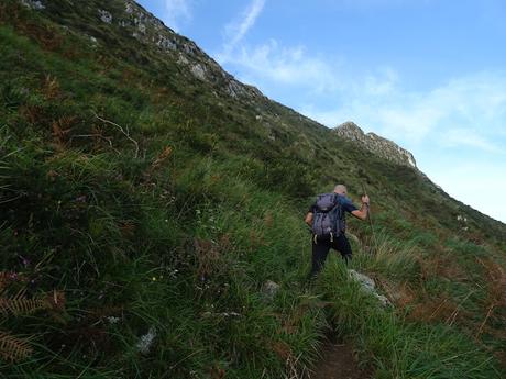 San Roque l´Acebal-La Cuesta´l Caballu-La Cabeza Torbina