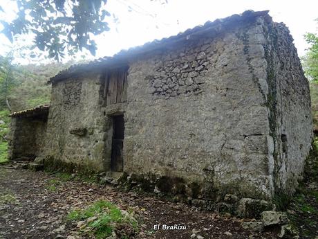 San Roque l´Acebal-La Cuesta´l Caballu-La Cabeza Torbina