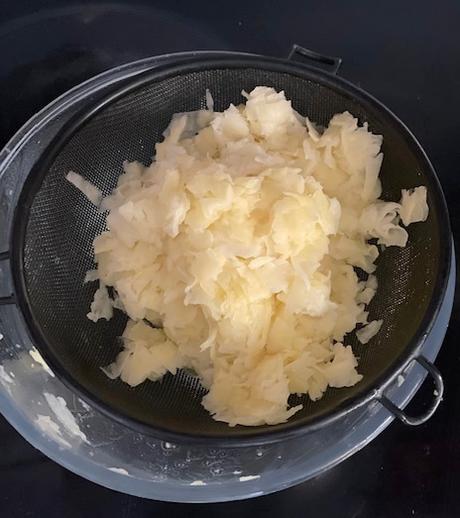 Huevo Poché sobre Kartoffelpuffer, mi versión de Horcher Huevo Poché sobre Kartoffelpuffer, mi versión de Horcher