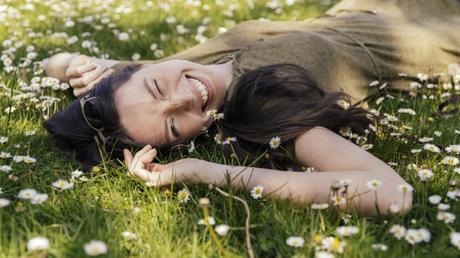 50 Maneras de nutrir tu felicidad. 50 Maneras de nutrir tu felicidad.