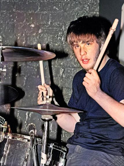 Efemérides del Rock y Heavy Metal: Que pasó un 17 de Abril Efemérides del Rock y Heavy Metal: Que pasó un 17 de Abril