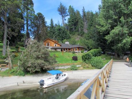 Puerto Manzano. Villa La Angostura. Argentina Puerto Manzano. Villa La Angostura. Argentina