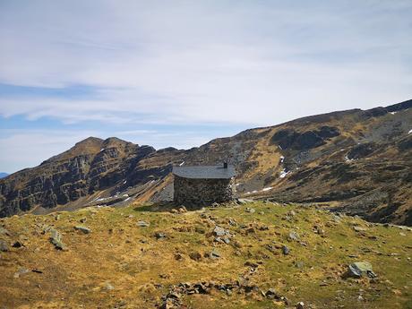 Cuiña y El Campanario desde Tejedo de Ancares