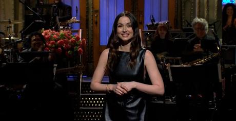 #TV  |  Ana de Armas (@ArmasUpdates) sorprendió con una anécdota con Robert De Niro en #SaturdayNightLive