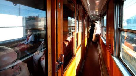 Un ‘sabroso’ viaje de Madrid a Aranjuez en un tren a vapor