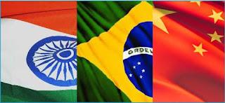 Del mundo visto desde la periferia Del mundo visto desde la periferia