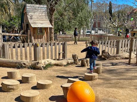 Planes con niños en Barcelona: jugar en Laludo del parque de la Ciudadela. 