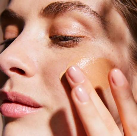 fotoprotector con color