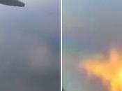 Momento turbina #avión explota pleno vuelo sobre #México (+VIDEO) VIA: (@TurismoPV)