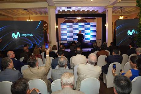 El Embajador de marca Movistar, Ferran Adrià, visitó la Perla del Pacífico para hablar de innovación y desarrollo El Embajador de marca Movistar, Ferran Adrià, visitó la Perla del Pacífico para hablar de innovación y desarrollo