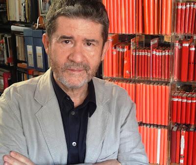 Vecinos de Lavapiés denuncian “brutalidad policial” en el barrio… Y el emérito, Juan Carlos I, en Sansenxo, eclipsa la agenda de Felipe VIº, en Ronda.