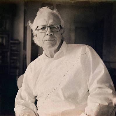 Vecinos de Lavapiés denuncian “brutalidad policial” en el barrio… Y el emérito, Juan Carlos I, en Sansenxo, eclipsa la agenda de Felipe VIº, en Ronda.