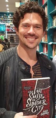 Fetch Phillips nos lleva al abismo