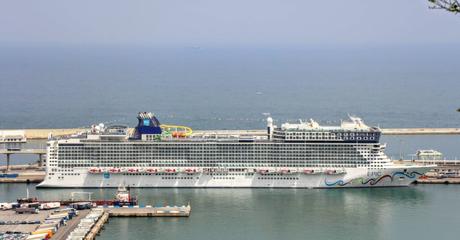 cruceros ue salen de barcelona