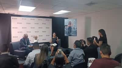 Revista del Domingo presentó su edición dedicada al entorno empresarial