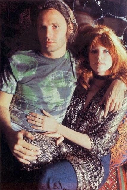 Efemérides del Rock y Heavy Metal: Que pasó un 25 de Abril Efemérides del Rock y Heavy Metal: Que pasó un 25 de Abril