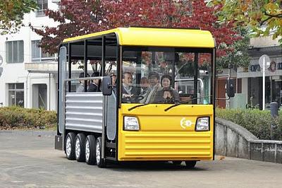 E-KomiBus, el autobus eléctrico-solar japonés