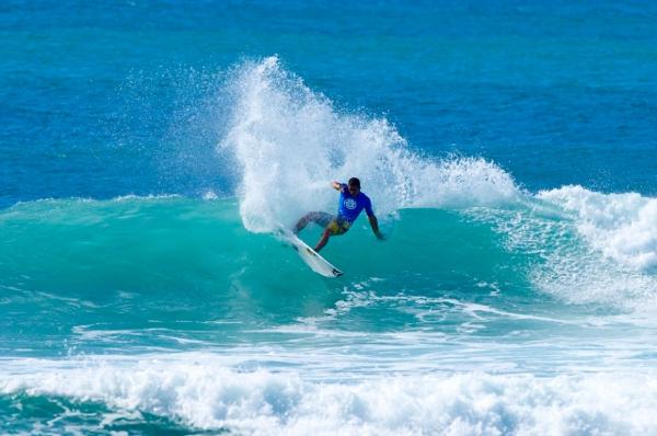 Ezekiel Lau gana el HIC Pro Sunset Beach 2011