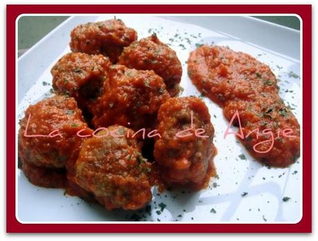 ALBÓNDIGAS CON SALSA BARBACOA