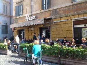 EL LABERINTO DE LA AUSENCIA (35): PONTE UN TRAJE.