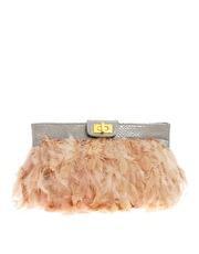 Clutch de plumas nude de ASOS
