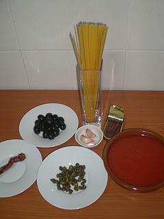 Receta desafío ROBOCHEF, Spaghetti alla puttanesca.
