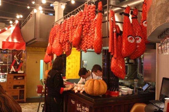 Tickets, el lugar de tapeo de Albert y Ferran Adrià en Barcelona