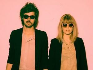 Idealipsticks - Dance