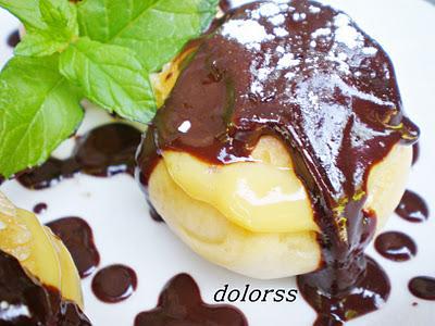 Falsos profiteroles
