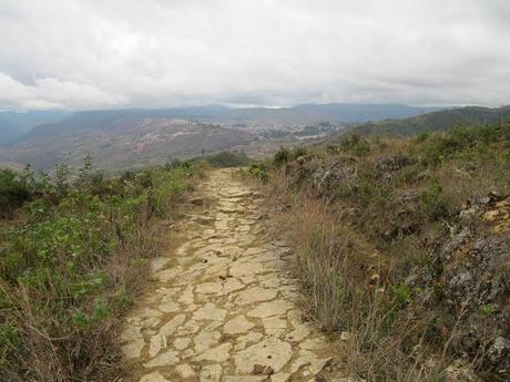 POR EL FABULOSO CAMINO INCA DE CHACHAPOYAS A LEVANTO