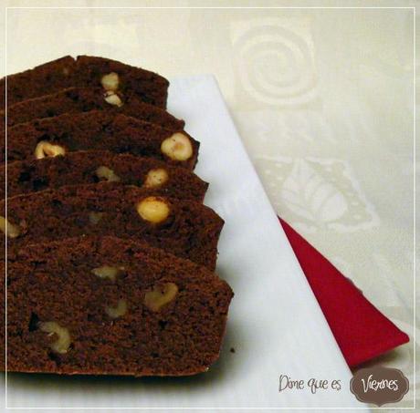 Brownie a los 3 chocolates con avellanas Brownie a los 3 chocolates con avellanas