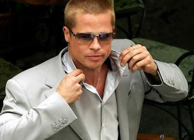 Pitt subasta una cena con él