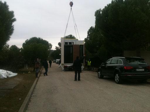 Montaje de la vivienda piloto A-cero Tech en La Finca Las Marias, Torrelodones, Madrid