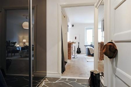 soluciones de almacenaje pensadas para ropa y calzado de invierno recibidores de estilo nórdico Quedamos en... proyecto decoración bloguers percheros papel de pared muebles zapateros muebles de recibidor guantes y bufandas estilo nórdico estilo escandinavo decoración estanterías para cajas donde guardar gorros espejos diseño para recibidores diseño escandinavo diseño de interiores decoración de recibidores decoración de interiores colgadores recibidores 