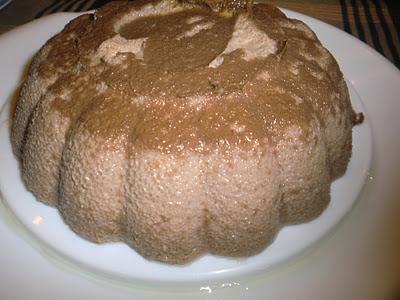 Flan de huevo y café