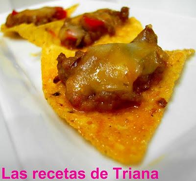 Nachos con ternera a la salsa barbacoa