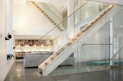 CASA MINIMALISTA EN ESTOCOLMO