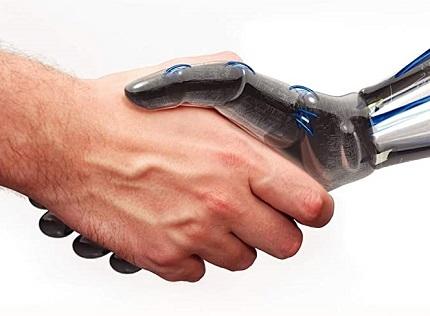 Tres categorías de moral para unos robots con autonomía