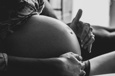 barriga embarazada, sintomas de parto
