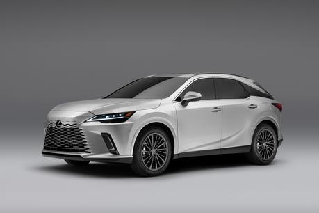 Los nuevos Lexus RZ 450e, nuevo RX y Nuevo UX 250h Premium se estrenan en el Salón de Barcelona Los nuevos Lexus RZ 450e, nuevo RX y Nuevo UX 250h Premium se estrenan en el Salón de Barcelona