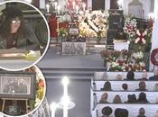 Funerales festivos extravagantes: rockers hasta final