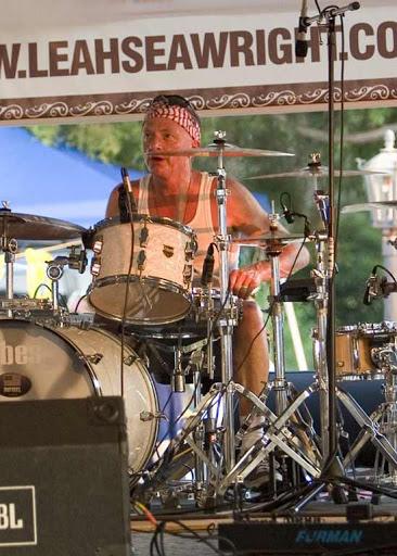 Efemérides del Rock y Heavy Metal: Que pasó un 01 de Mayo