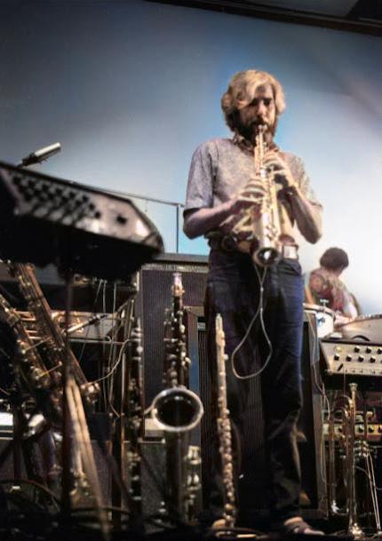 Efemérides del Rock y Heavy Metal: Que pasó un 02 de Mayo